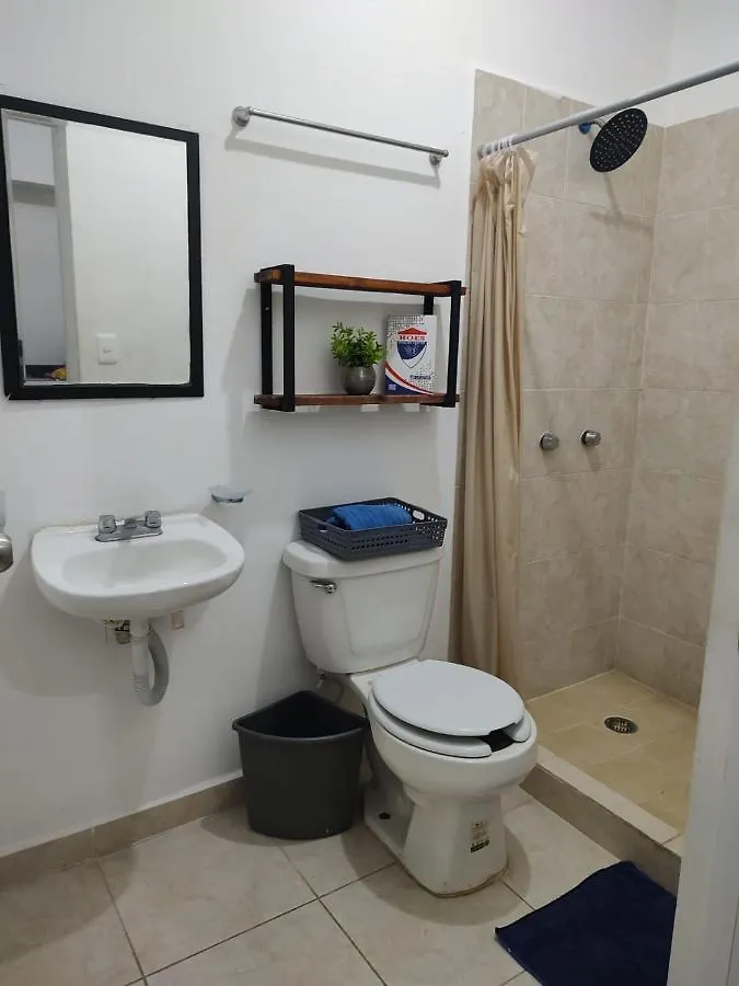 Lovely Apartment Hoestel Pedreira! Cancún